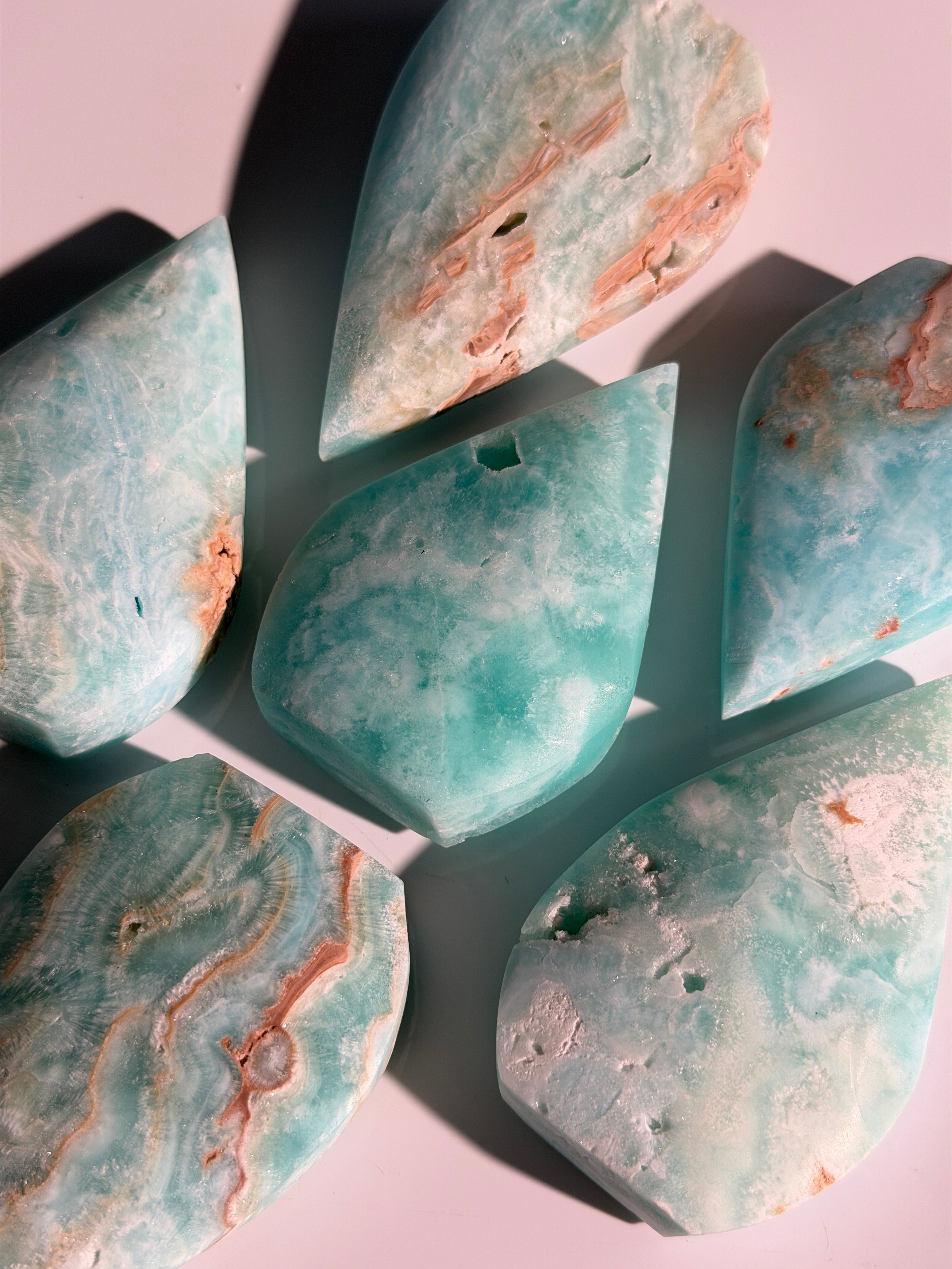 Karibischer Calcit Freeform