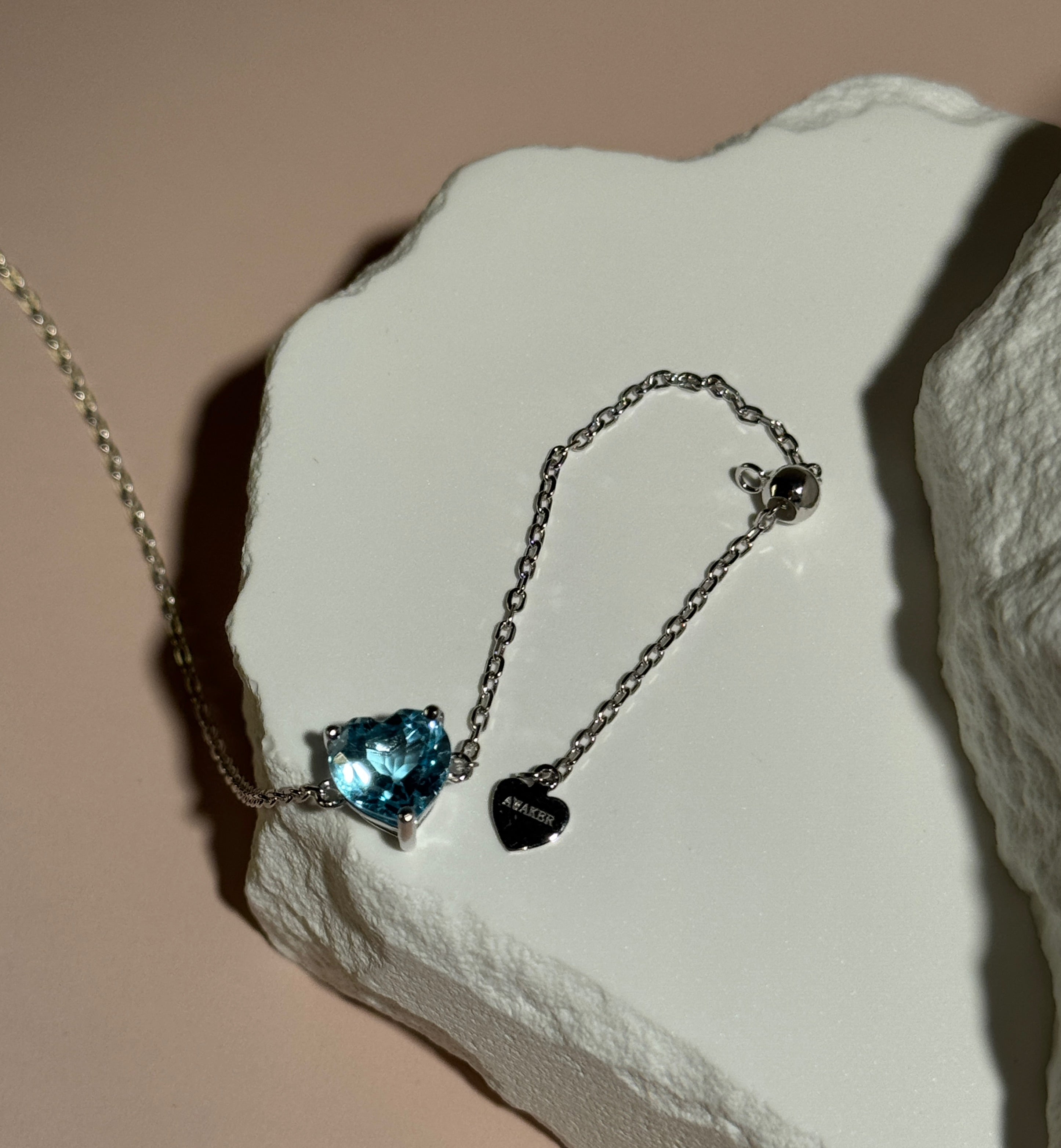 Blauer Topas Armband „Heart“