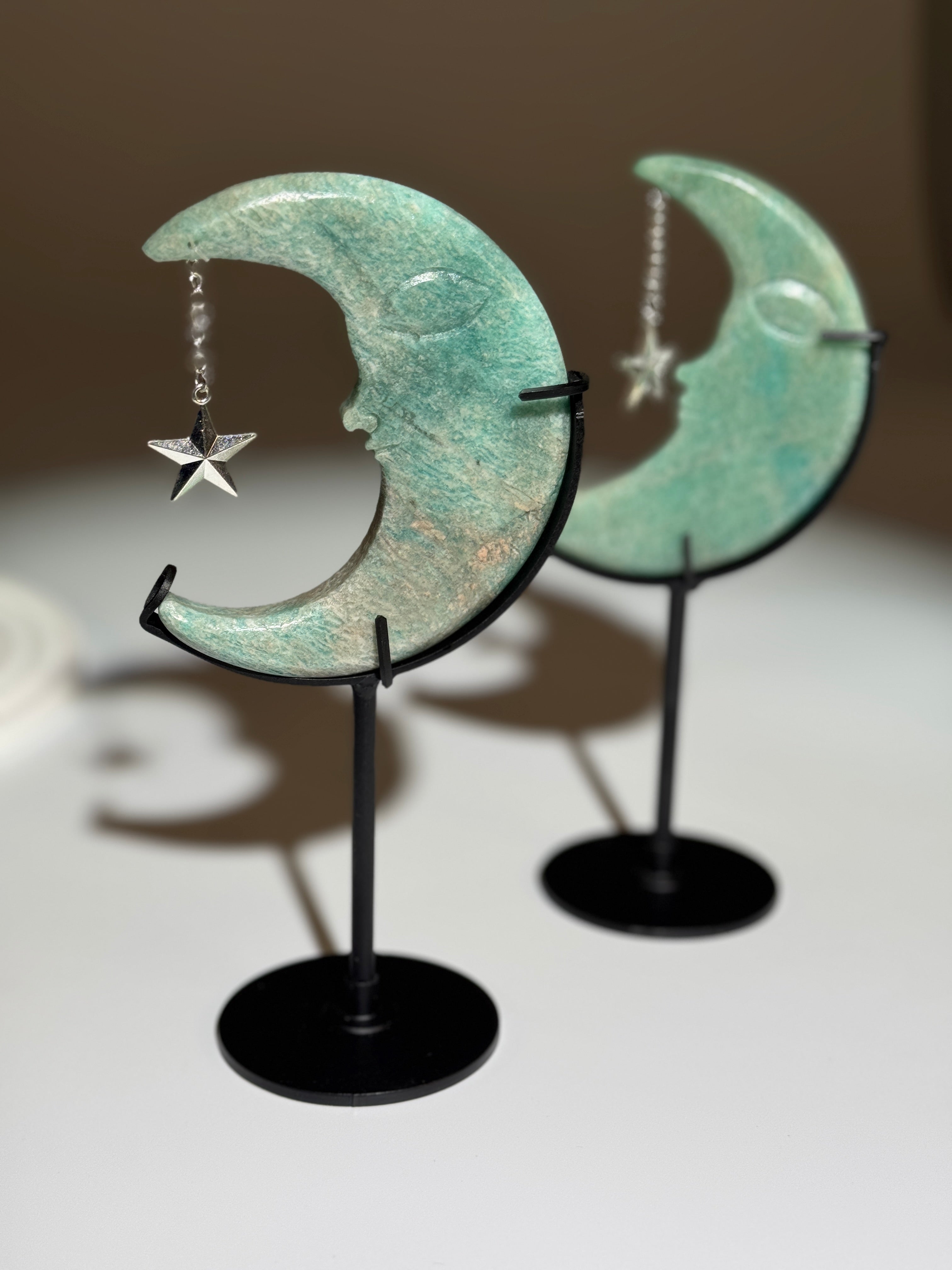Amazonit Mond mit Sternchen