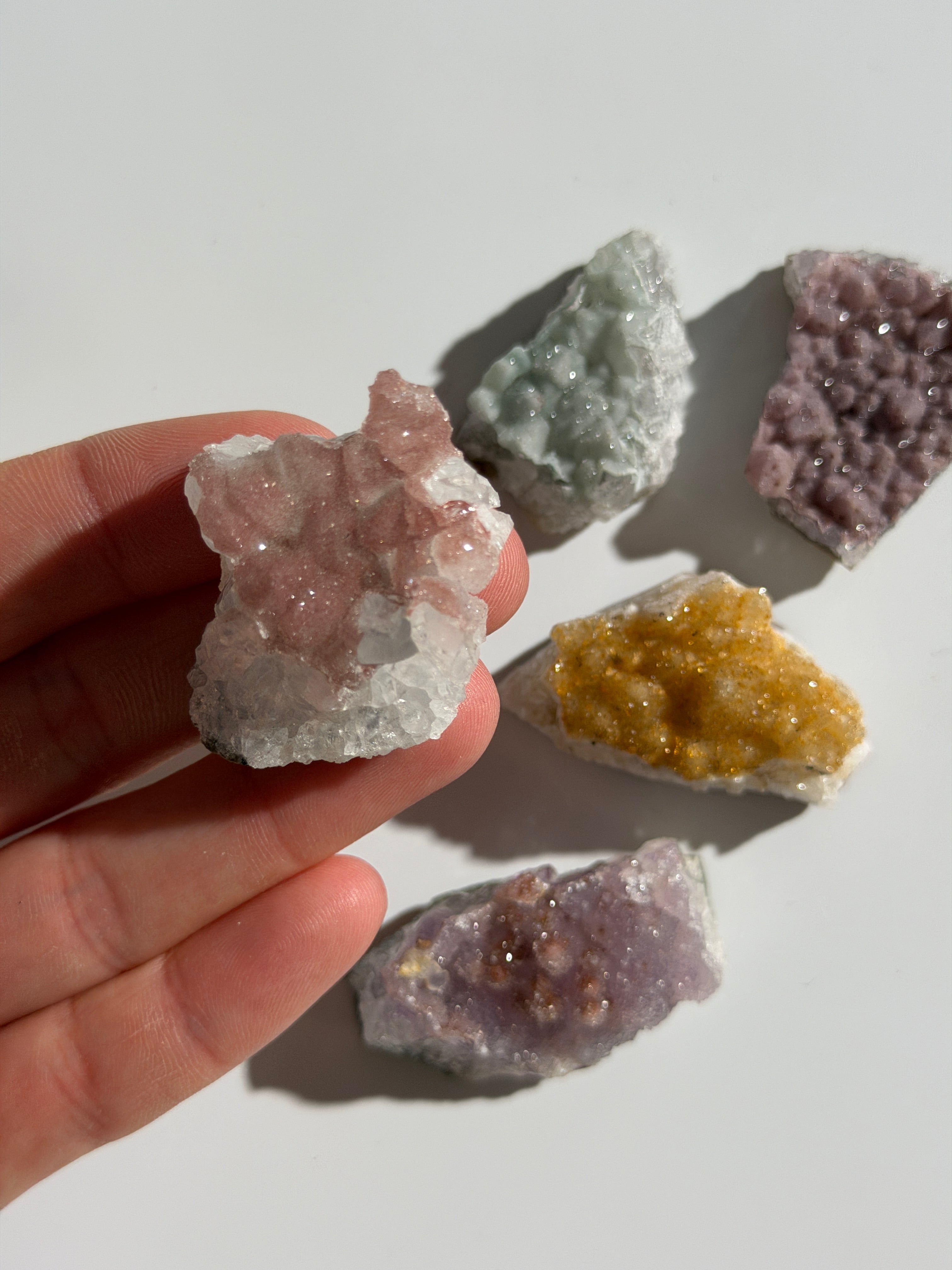 Glitzernder Rainbow Amethyst Cluster