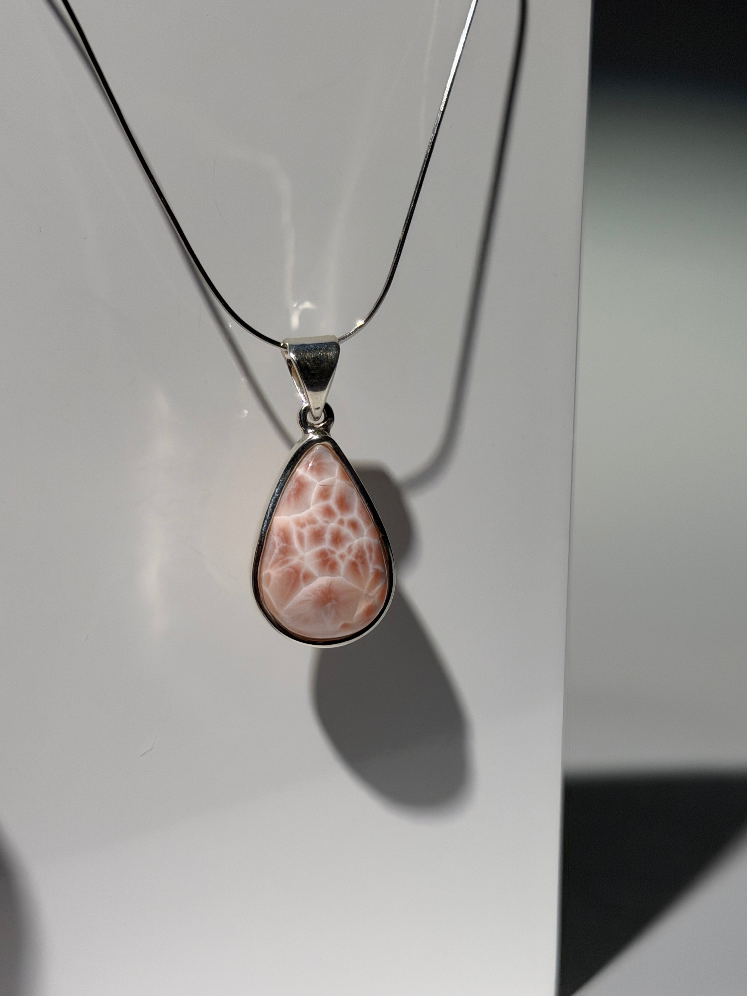 Pink Larimar / Natrolith Anhänger | High Quality | 925 Sterling Silber