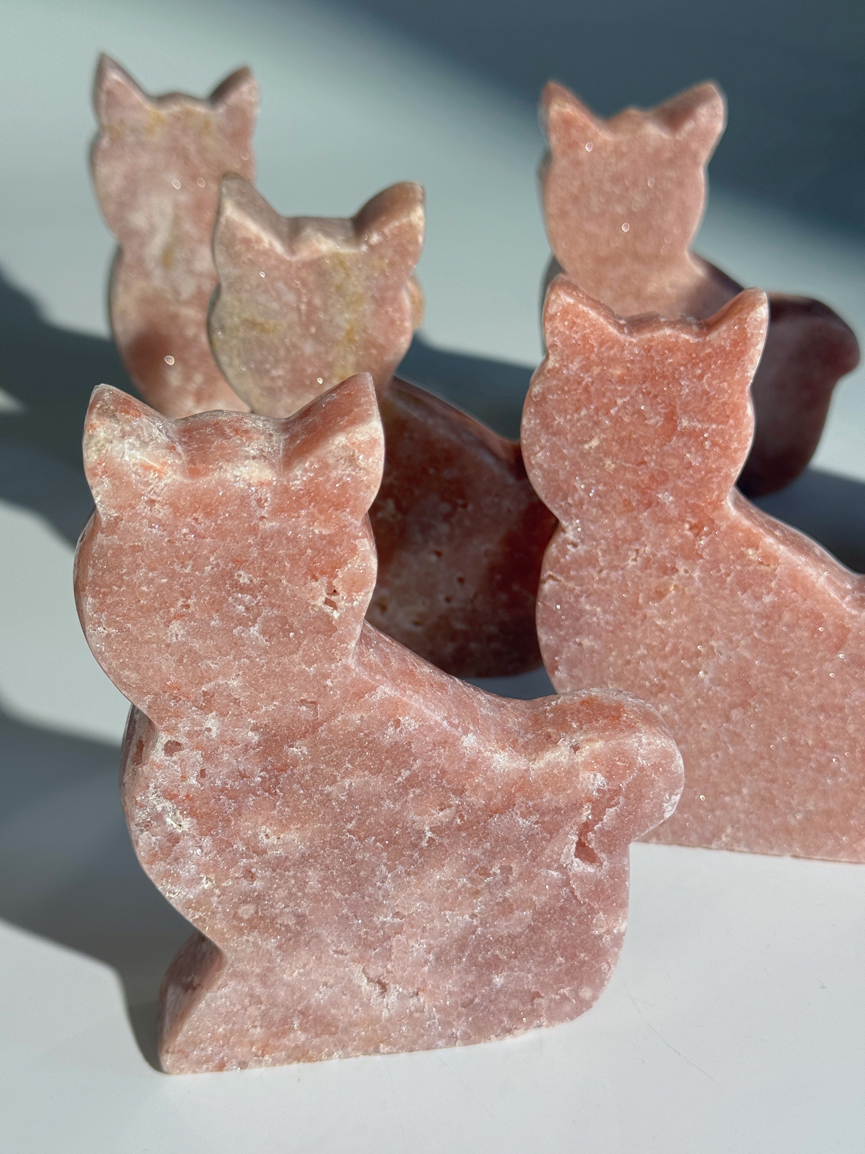 Pink Amethyst Katze