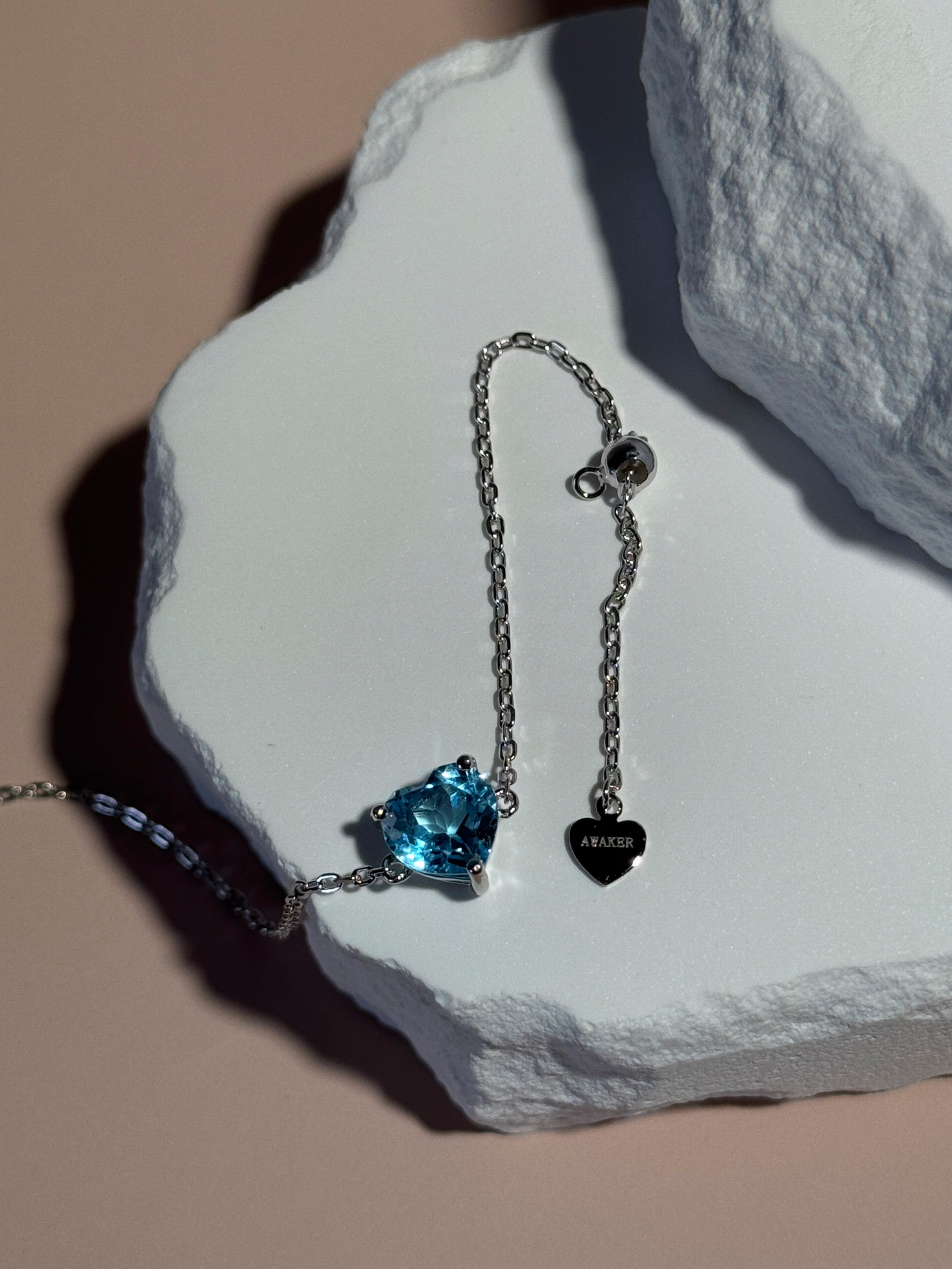 Blauer Topas Armband „Heart“