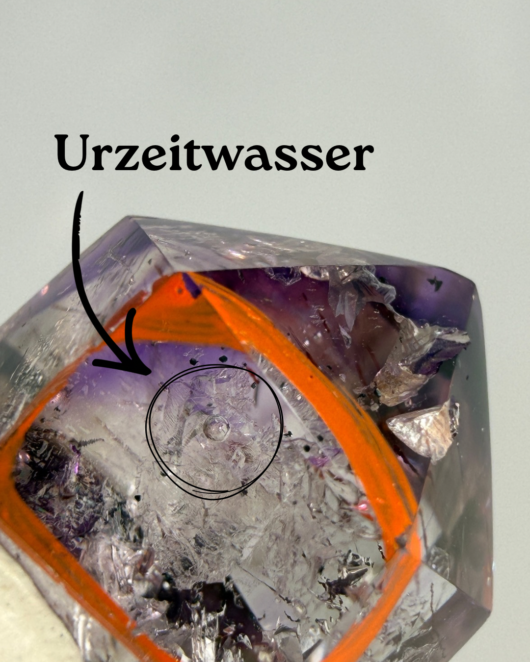 Super Seven Enhydro (Urzeitwasser im Stein)