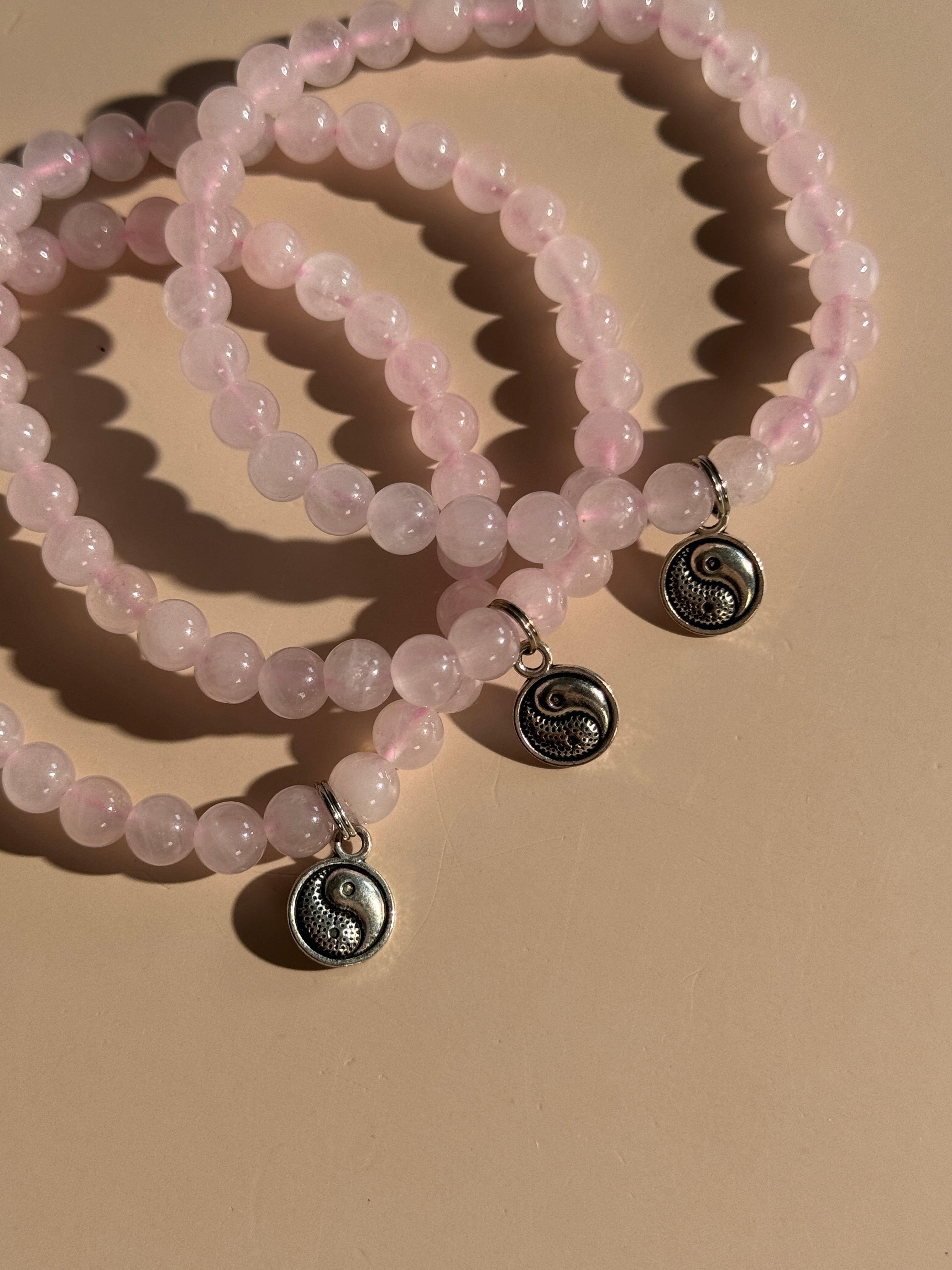 Rosenquarz Yin & Yang Kugelarmband