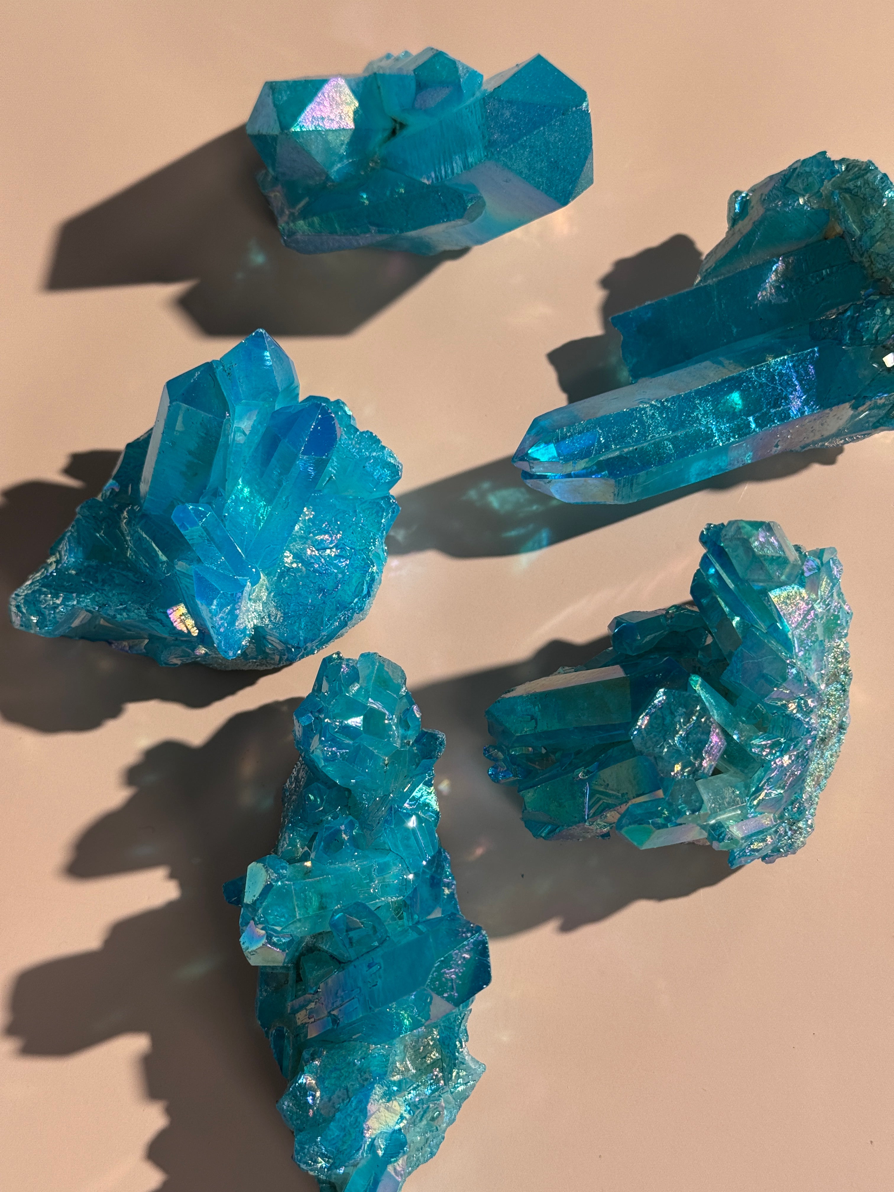 Aqua Aura Cluster