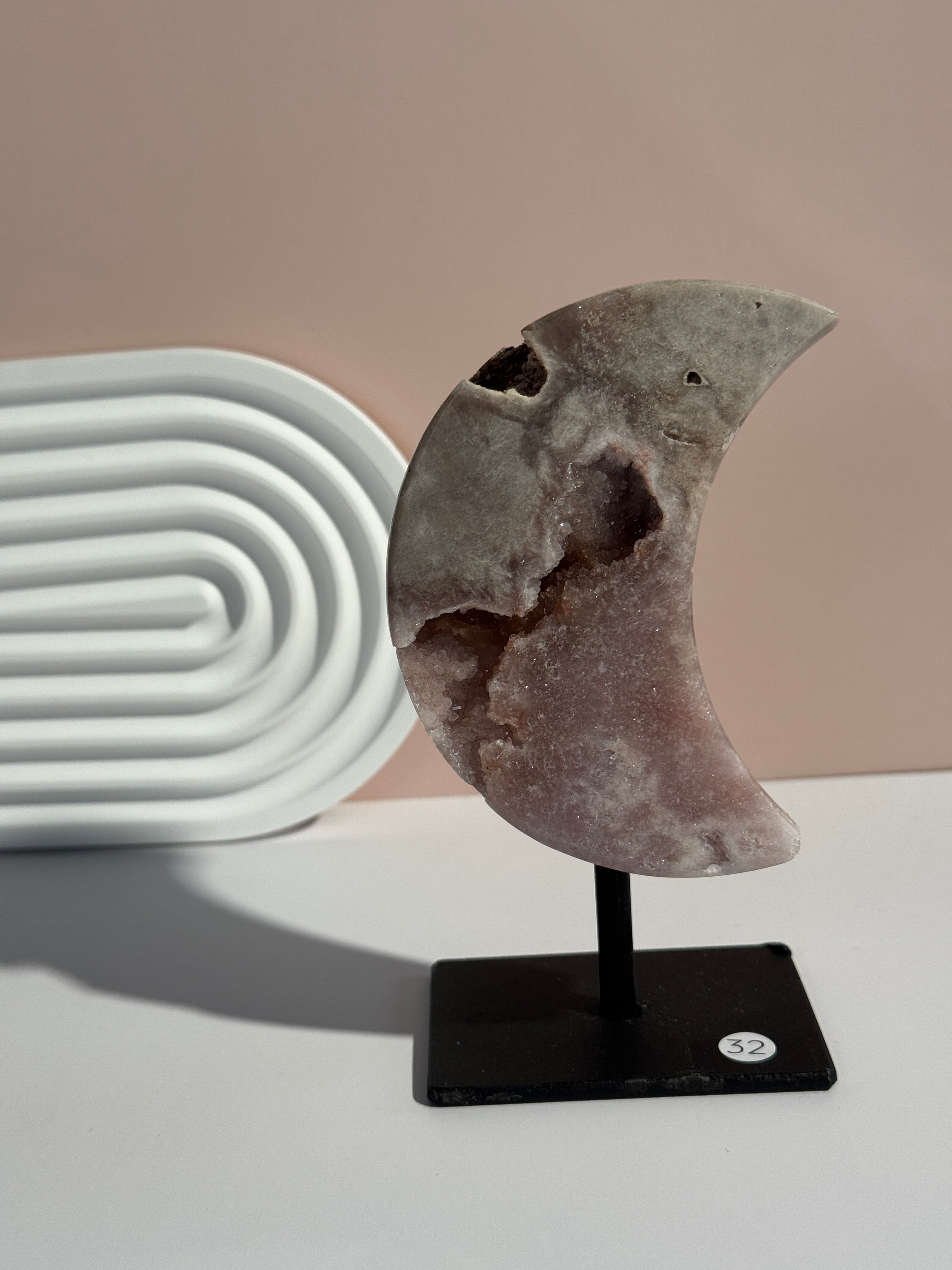 Pink Amethyst Mond