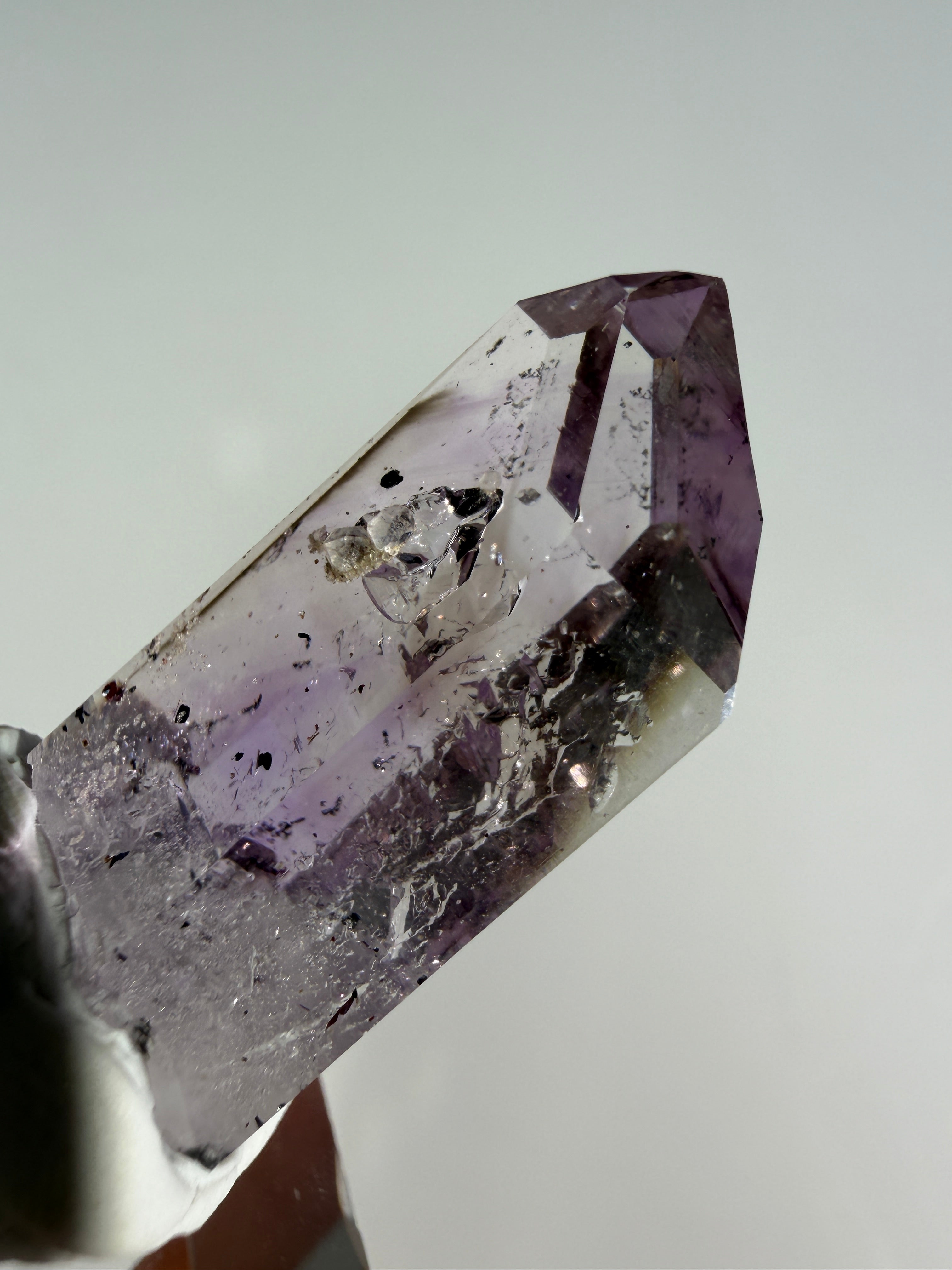 Streep Mine Amethyst | Vitrinenstück Nr.4 / 1 Enhydro