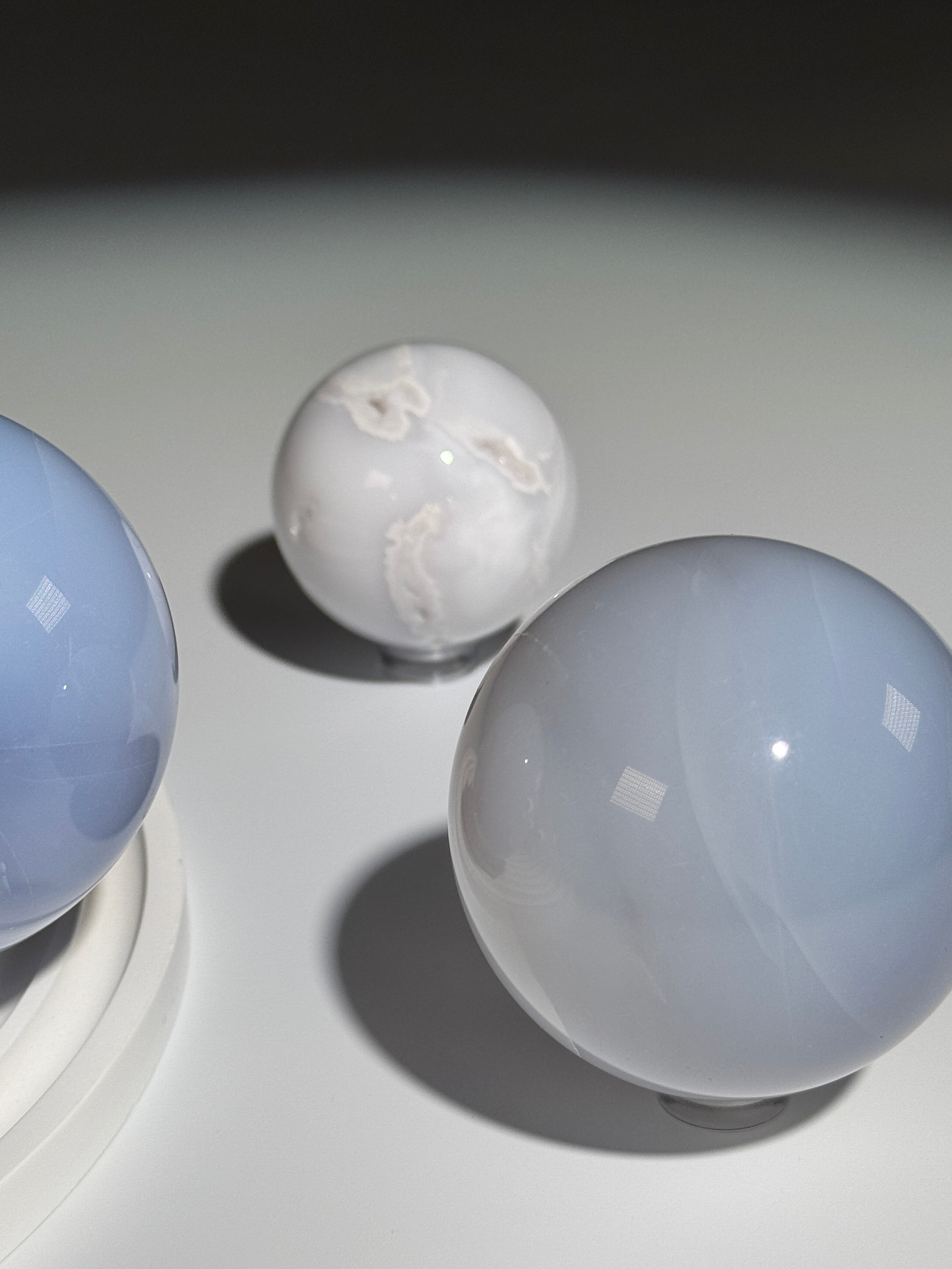 Blauer Chalcedon Kugel