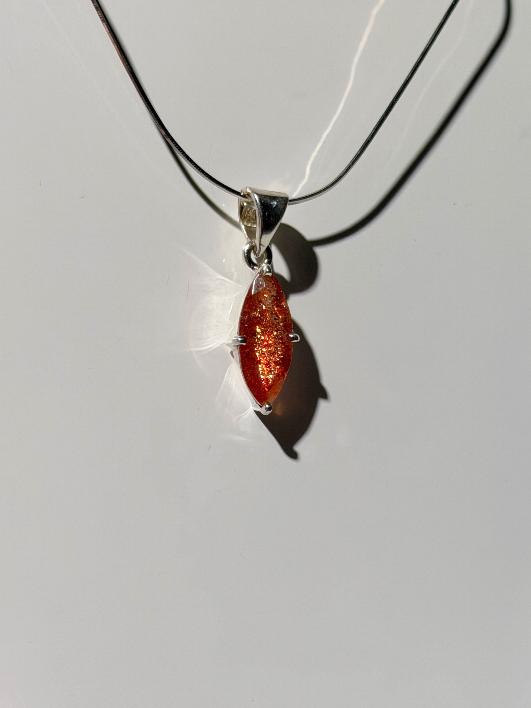 Sonnenstein Anhänger | High Quality | 925 Sterling Silber