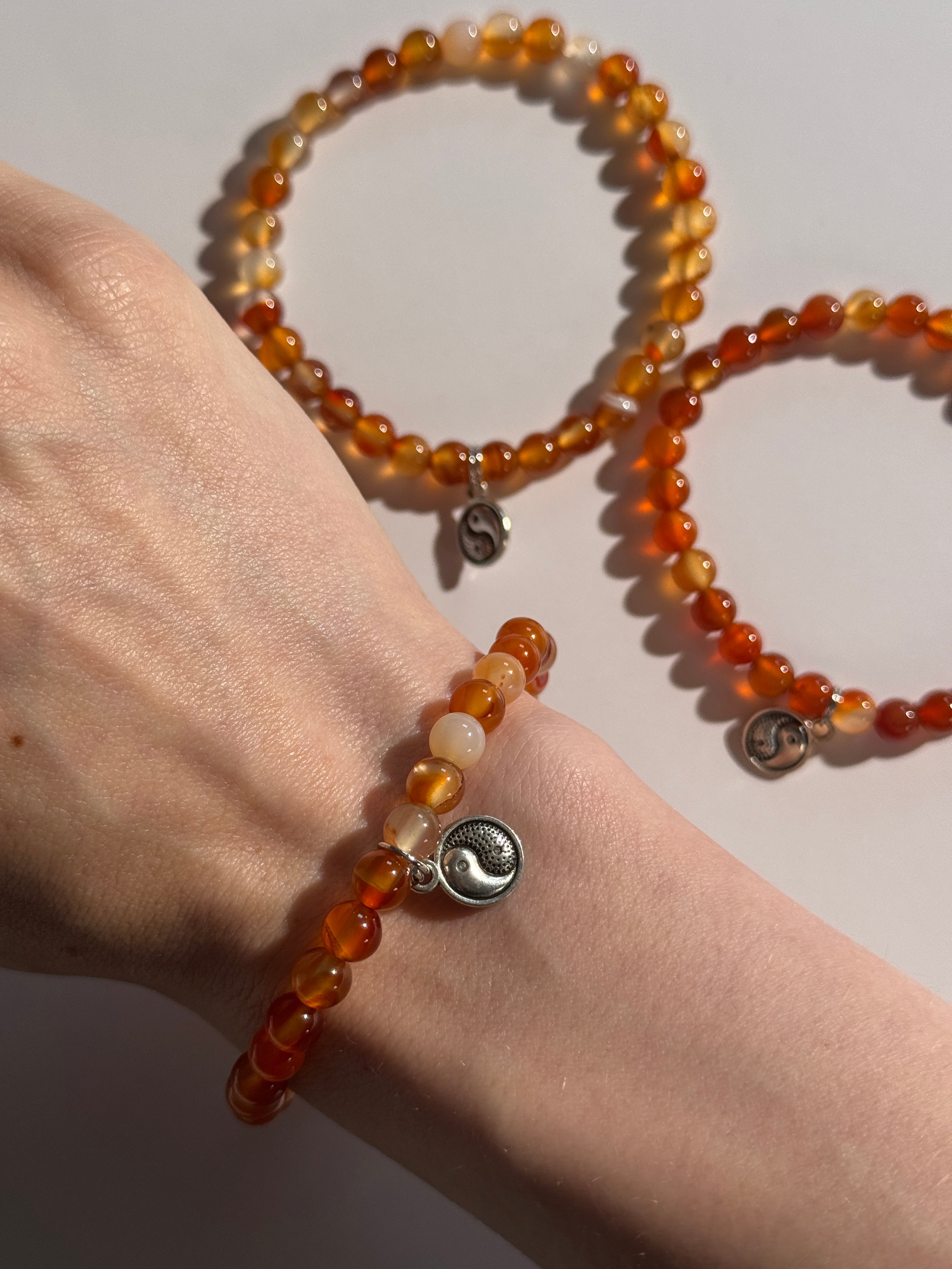 Karneol Yin & Yang Kugelarmband