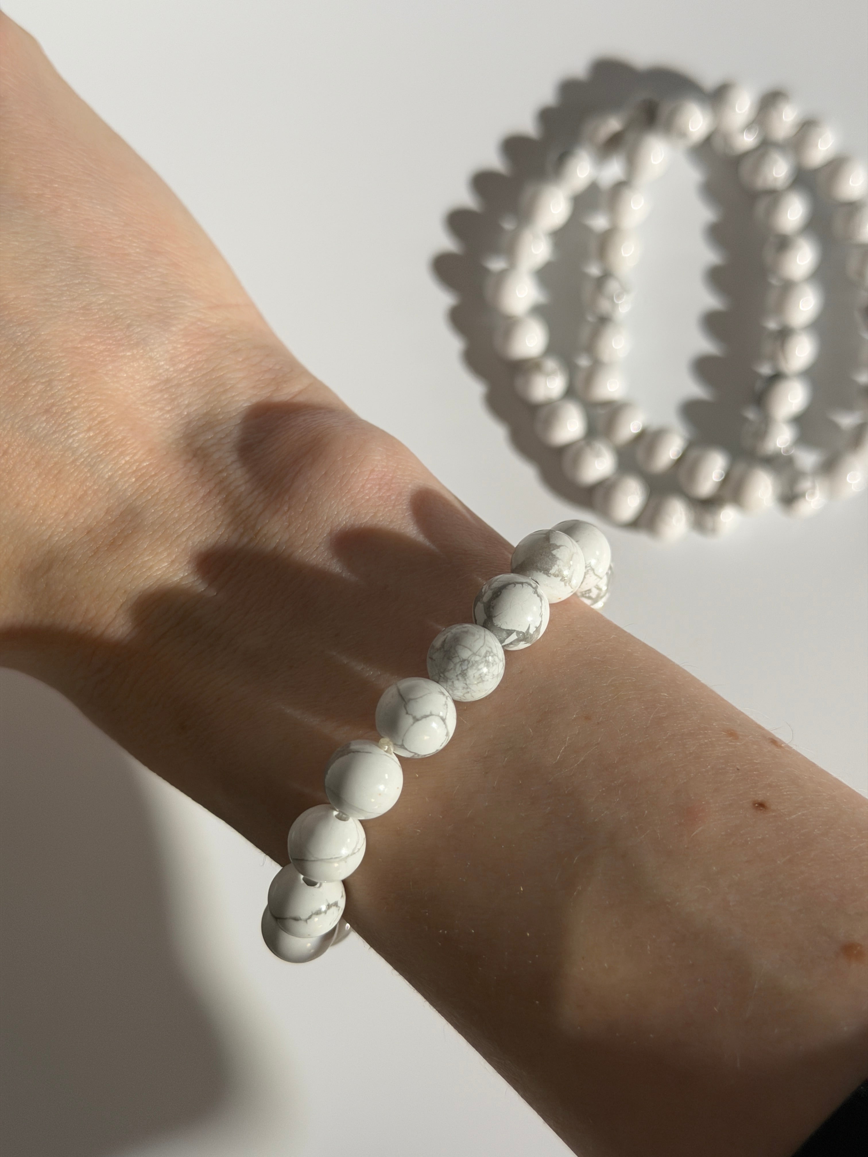 Magnesit Kugelarmband