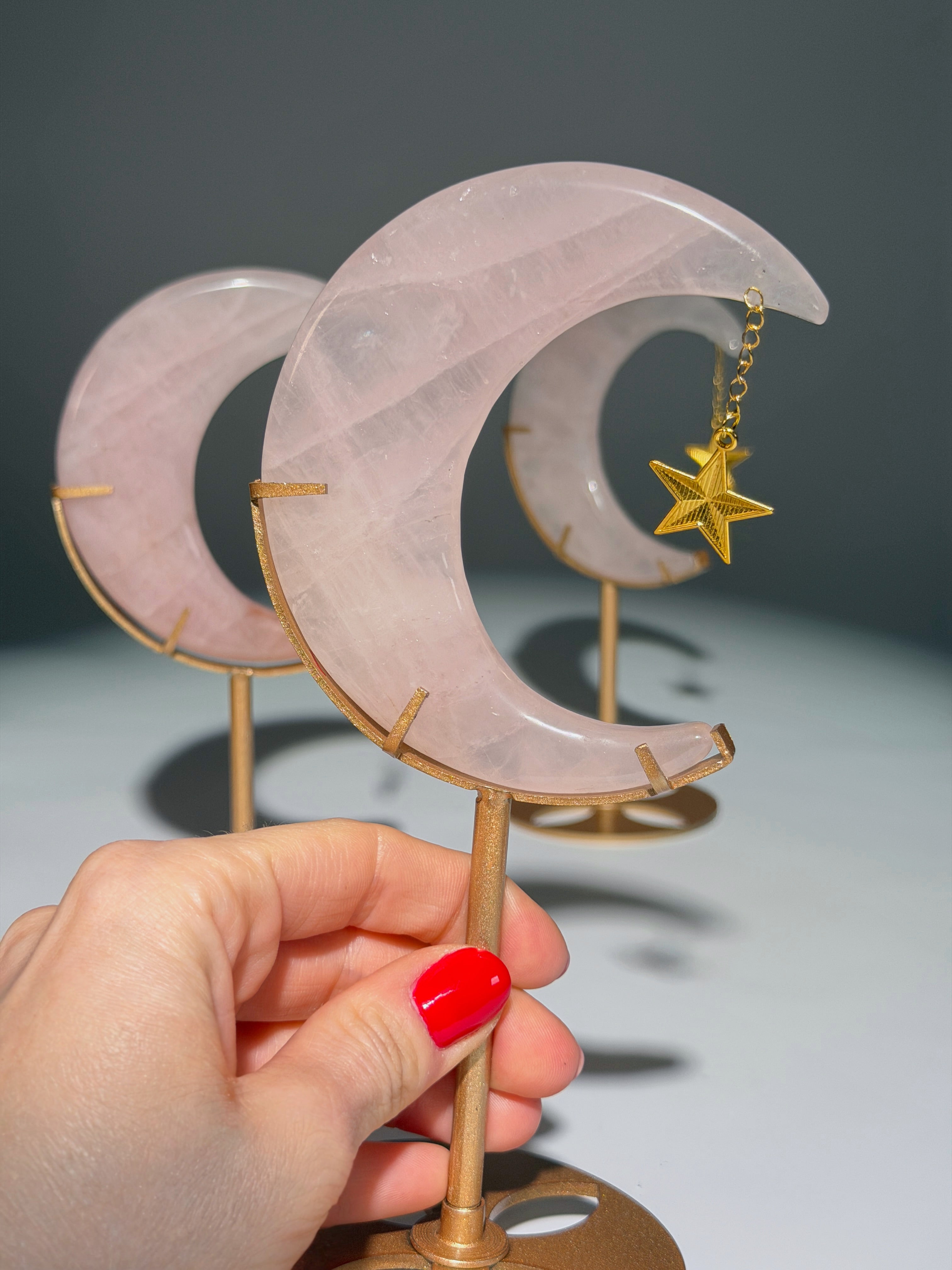 Rosenquarz Mond mit Sternchen | Gold
