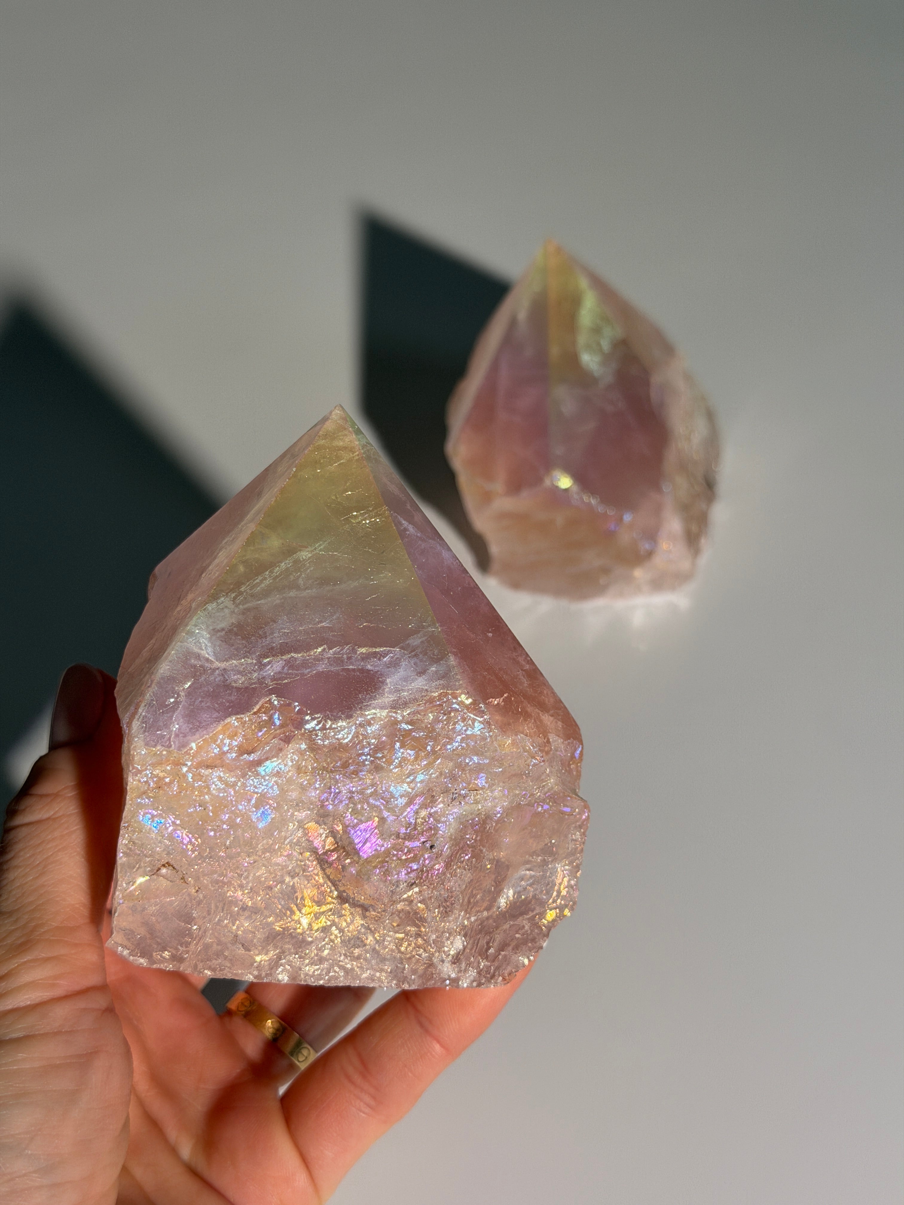 Angel Aura Rosenquarz Halbpoliert