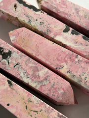 Rhodochrosit Obelisk
