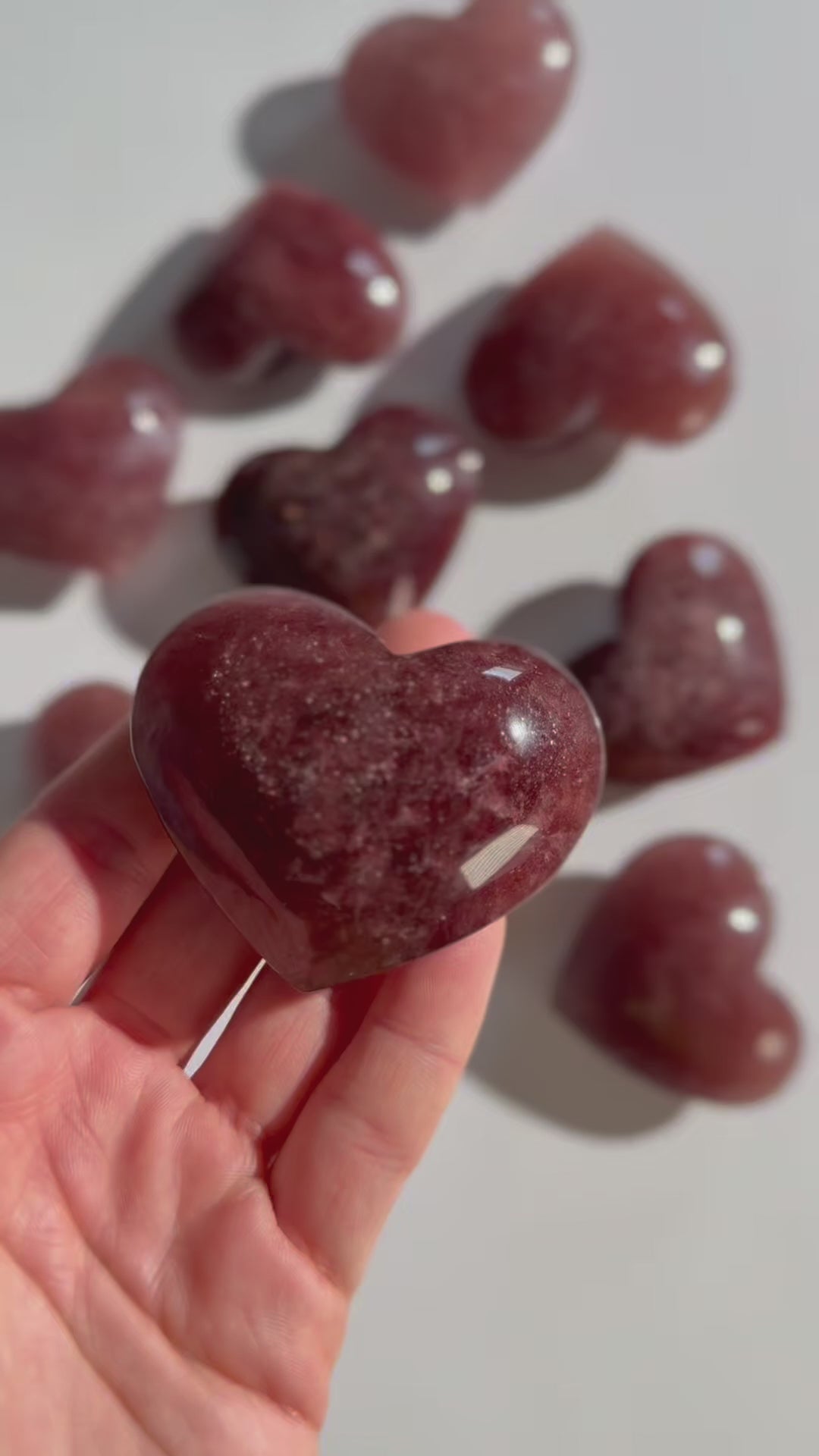 Video laden: Erdbeerquarz Herz