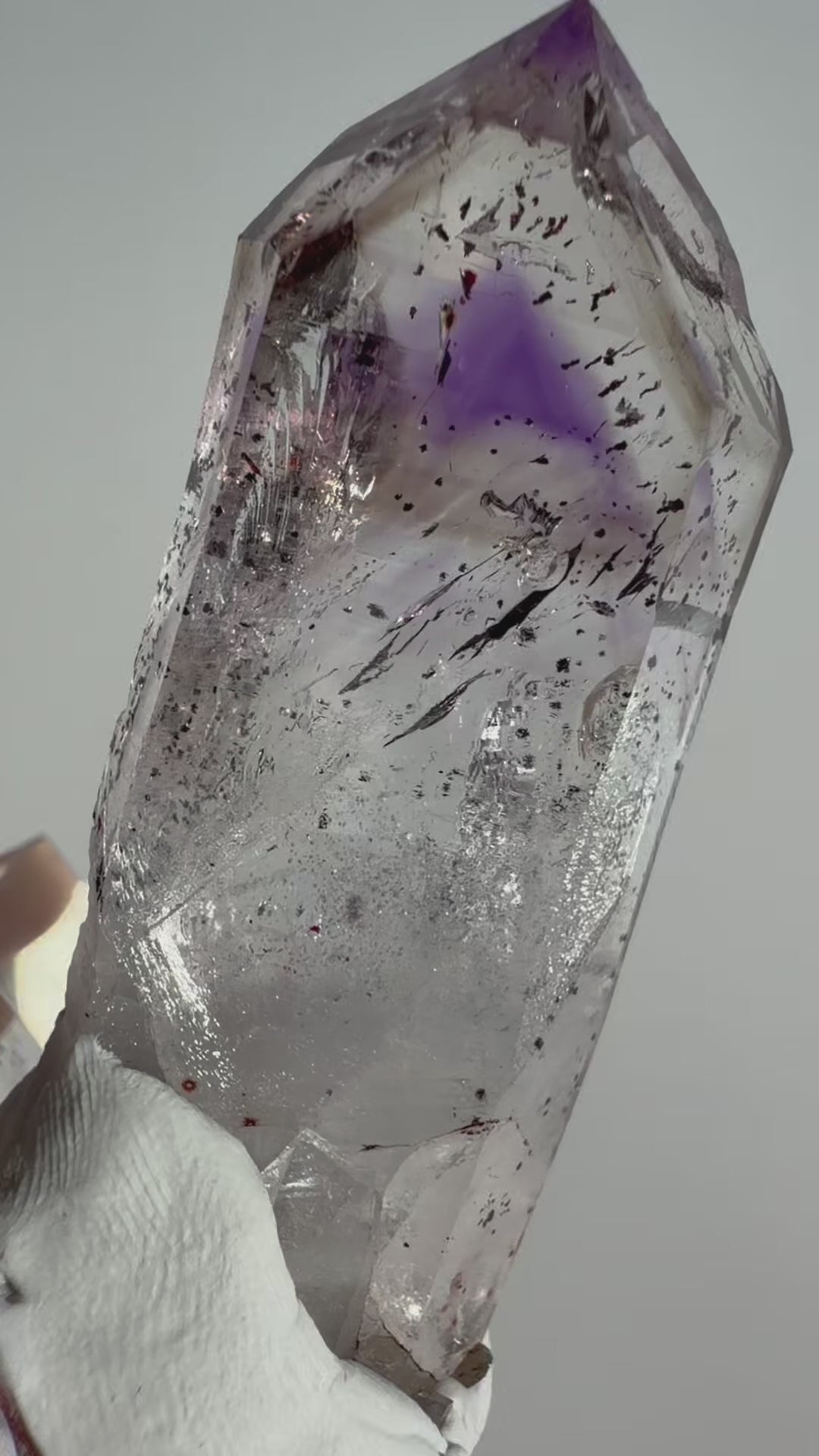 Video laden: Streep Mine Amethyst | Vitrinenstück Nr.8