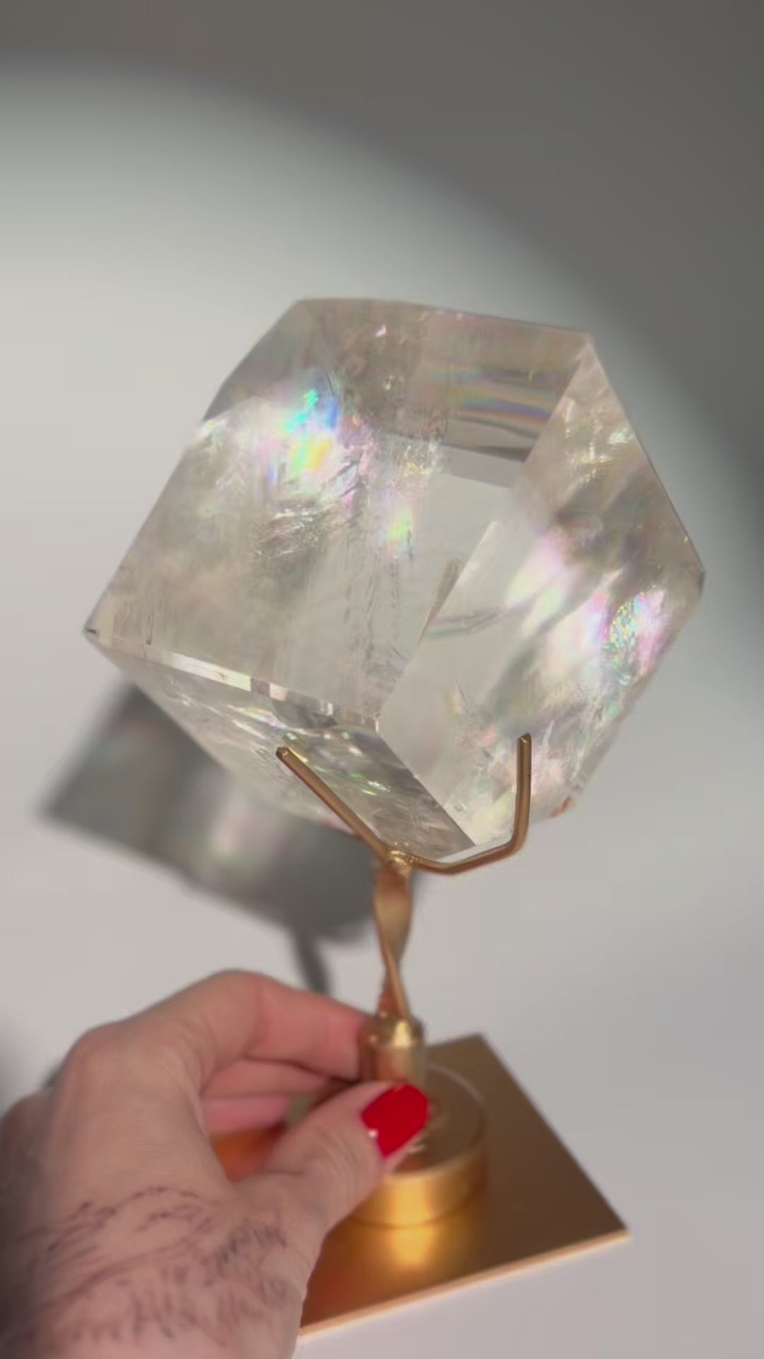 Video laden: Rainbow Calcit | Gemquality | Nr.5