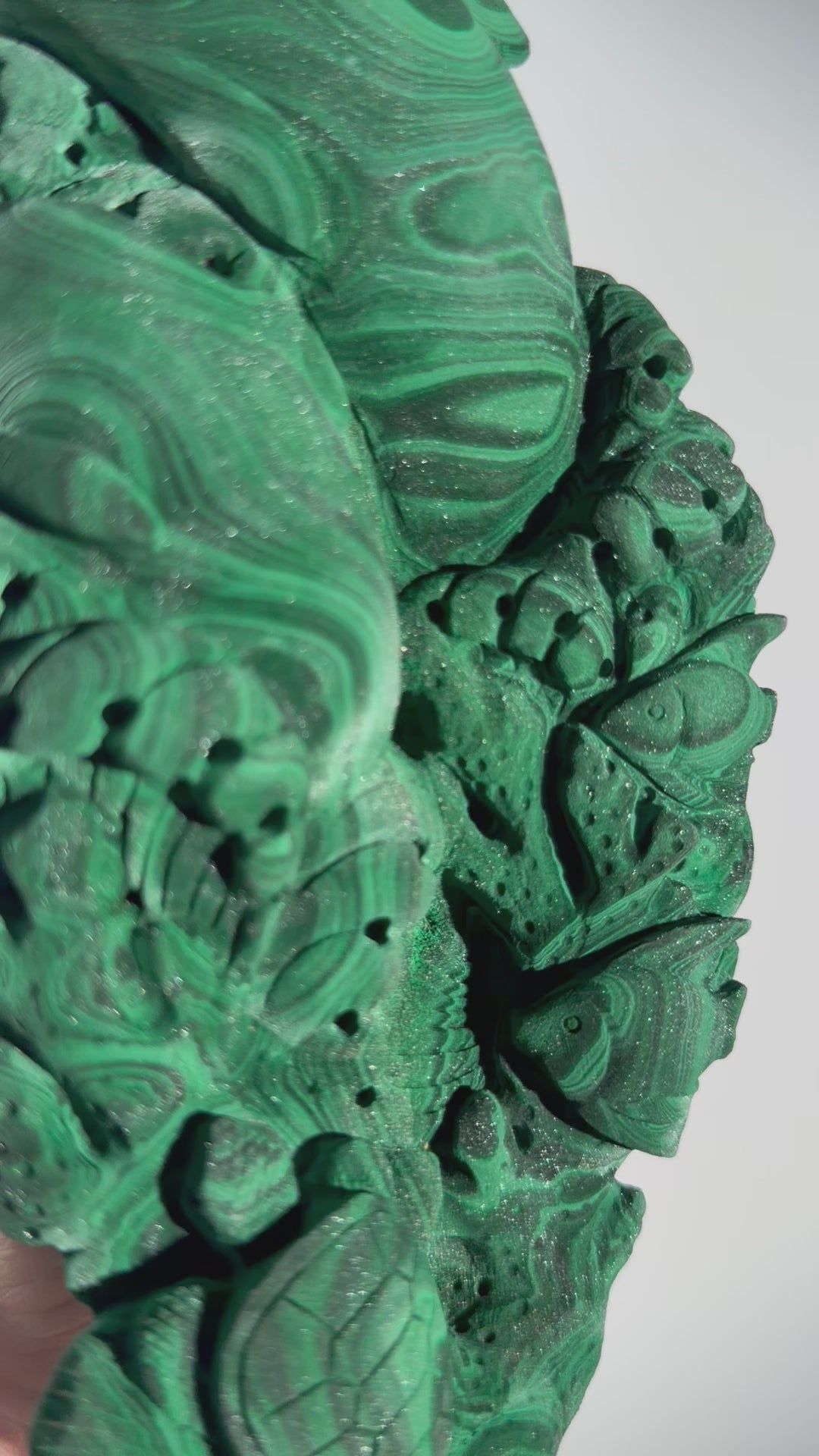 Video laden: Velvet Malachit Oceanworld | Handcarved