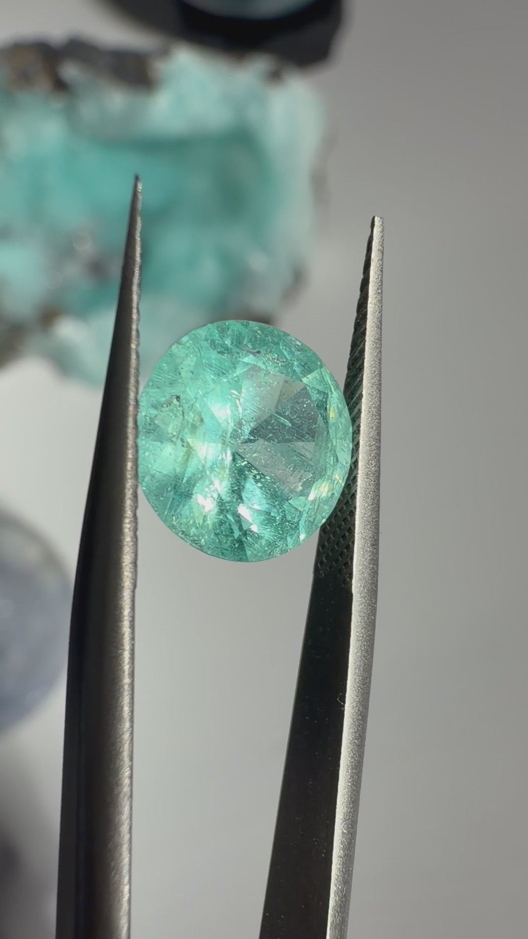 Video laden: Paraiba Turmalin | 2,43ct